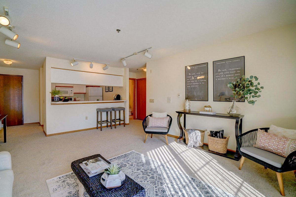 Gallery Photo 19